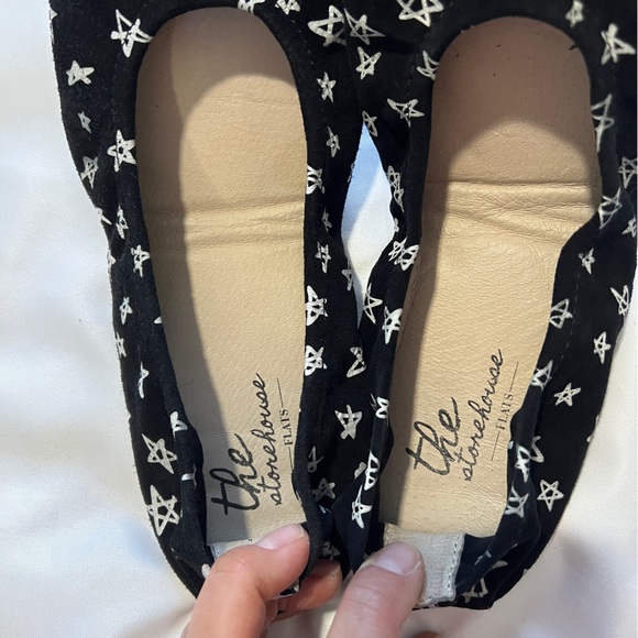 Storehouse Flats Sketched Stars Suede Slip-On Flats Size 8 Excellent Condition - Picture 3 of 8